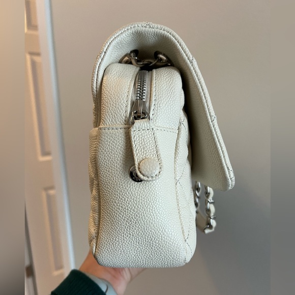 Chanel Easy Flap Cream Caviar Silver Hardware - Picture 3 of 12
